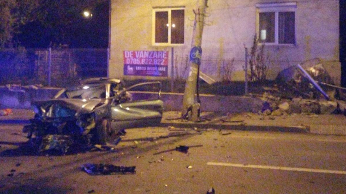 accident groaznic pe strada pe care sta presedintele klaus iohannis