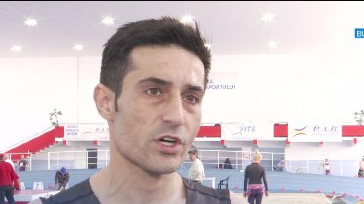 senatorul psd claudiu manda la concursul de atletism pentru veterani