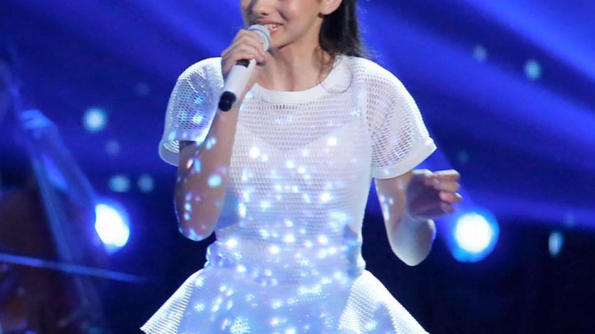 surpriza de proportii la vocea romaniei junior laura bretan a facut senzatie si a ridicat publicul