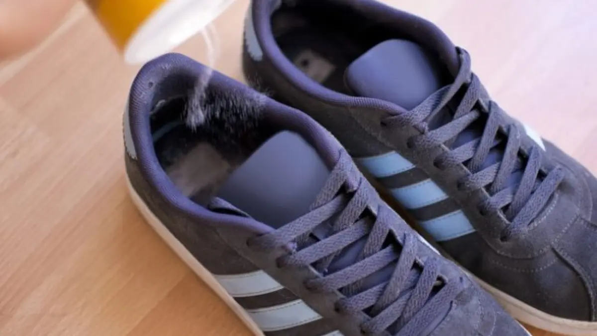 a pus sare in pantofii sport si a asteptat doua ore ce lucru uimitor i s a intamplat