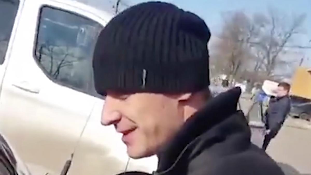 ce imaginatie bolnava sotia si a schimbat numele si asta l a infuriat grav ce a putut sa ii faca