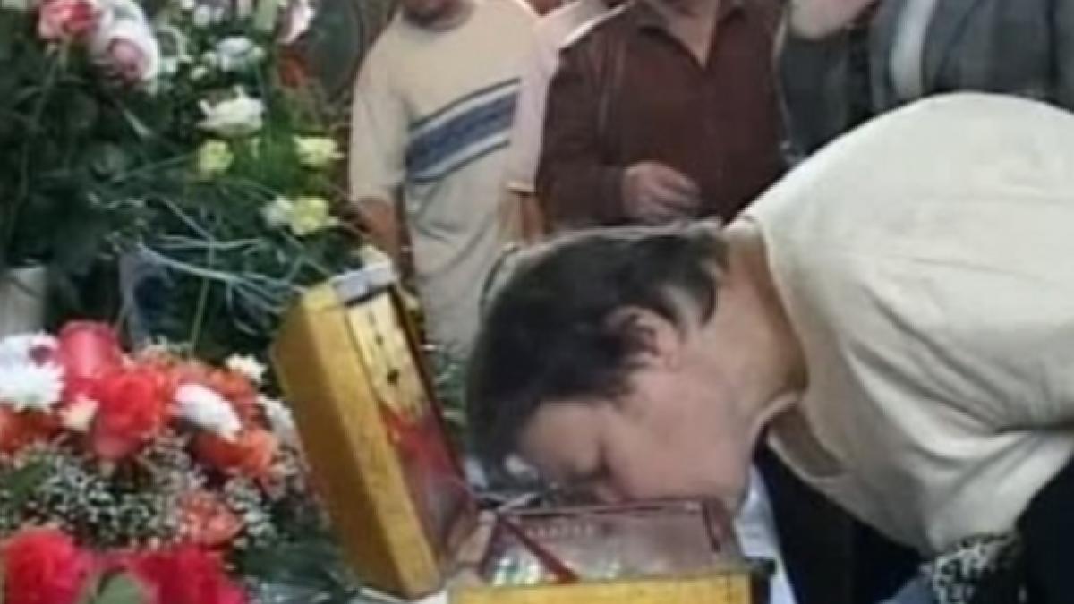 medic acestea sunt bolile pe care le poti lua daca pupi icoanele