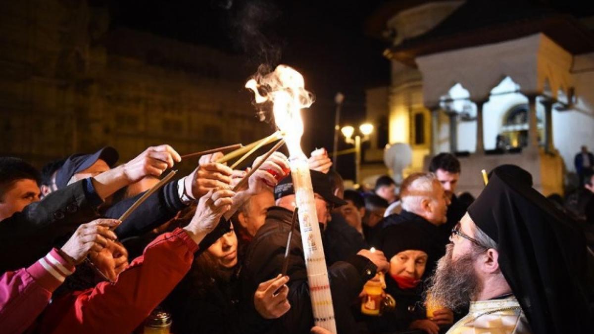 sfanta lumina de la ierusalim soseste sambata in romania ce reprezinta acest lucru pentru