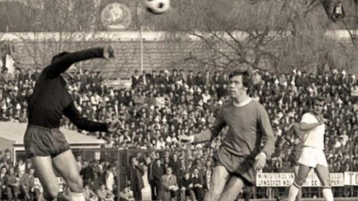 un fost mare fotbalist roman a murit din cauza unui atac cerebral obiceiul ciudat pe care il avea