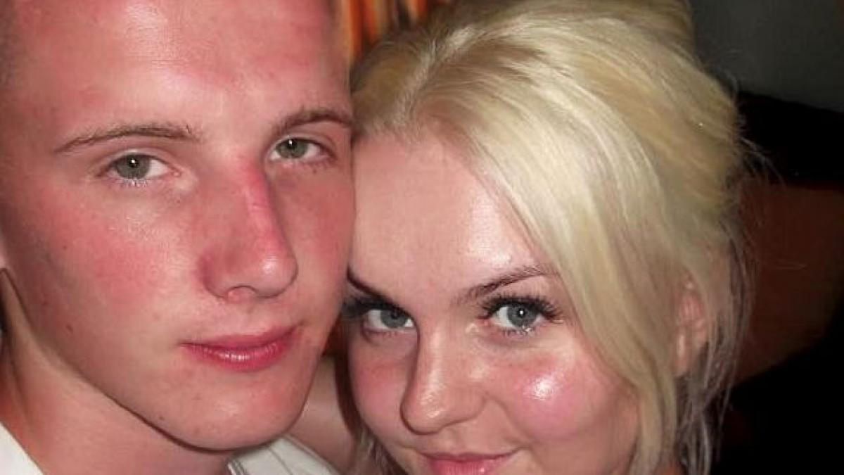 urmau sa se casatoreasca in cateva saptamani cand mirele a primit o veste care l a bulversat