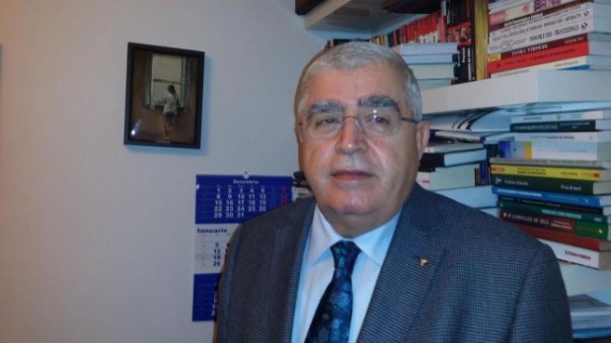 seful colegiului psihologilor din romania suspendat dupa ce a fost trimis in judecata de dna