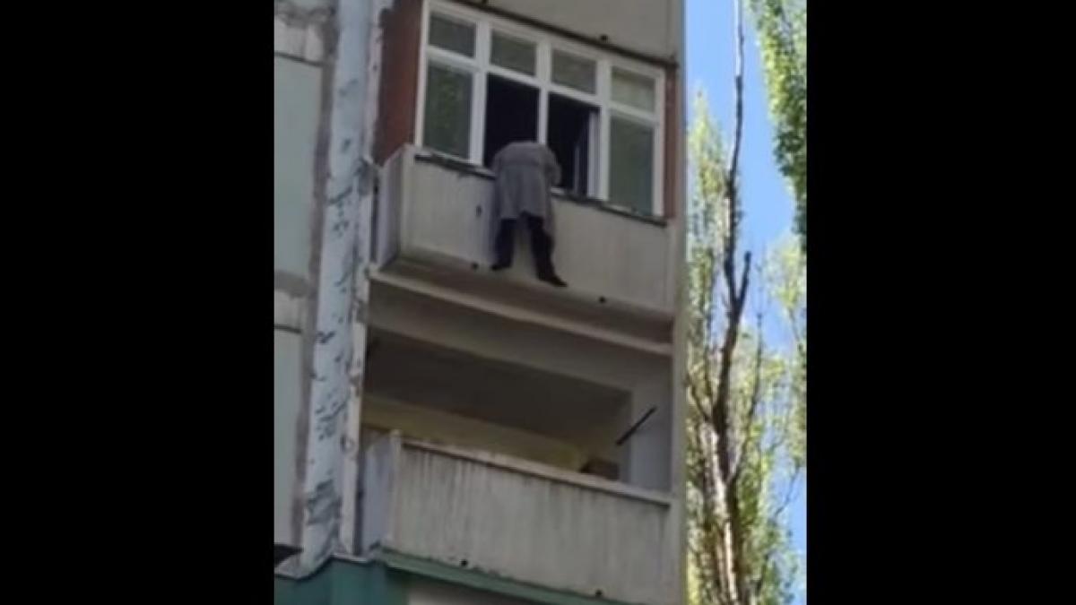 un politician din republica moldova a vrut sa se arunce de la etajul sase de teama procurorilor
