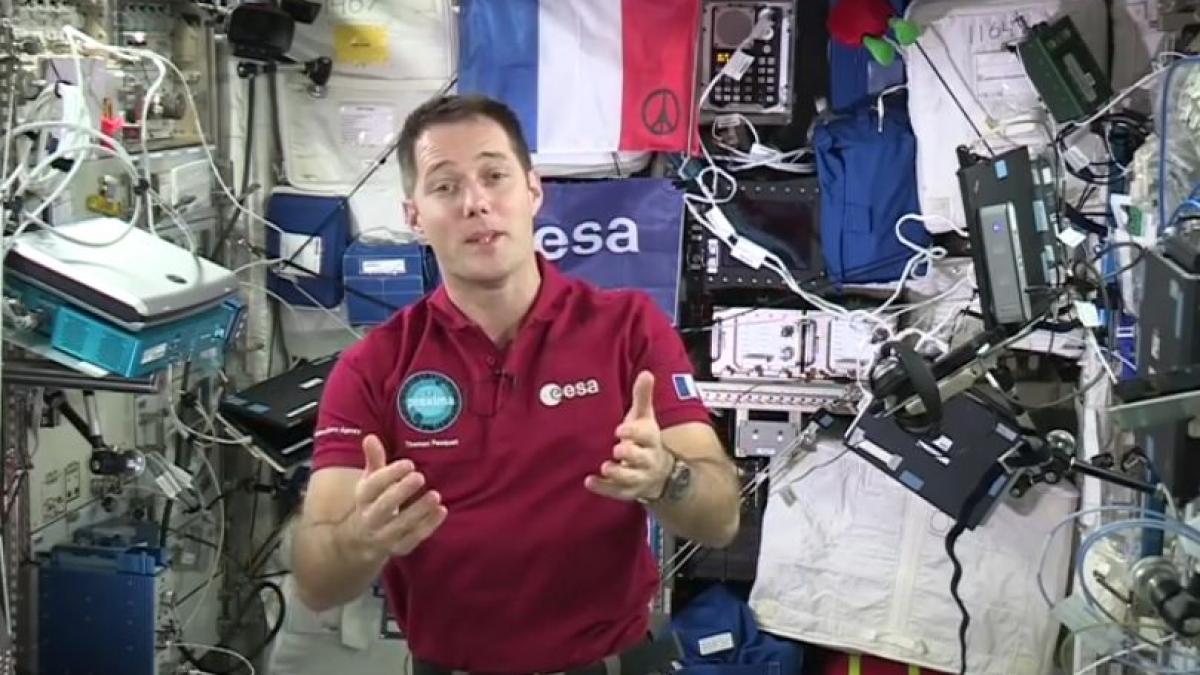 mesajul astronautului thomas pesquet de pe statia spatiala internationala pentru sapte elevi din