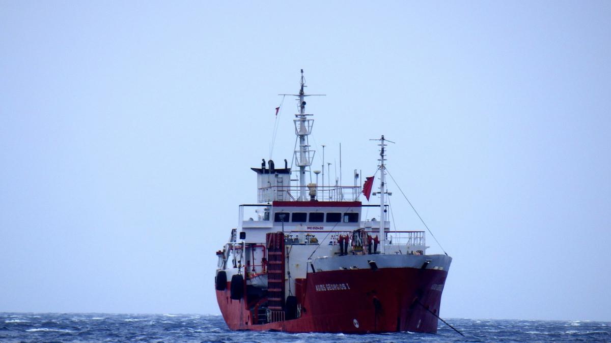 nava naufragiata in marea neagra marinarii au transmis un semnal sos