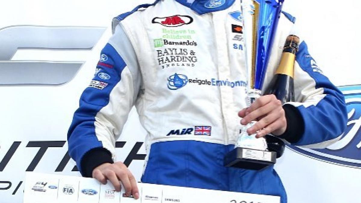 drama fara margini un adolescent si a pierdut ambele picioare in timpul unei curse cu masini