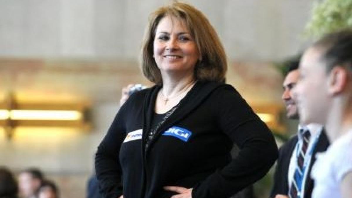 Ipostaza IneditÄ In Care A Fost FotografiatÄ Mariana Bitang La Campionatul European De GimnasticÄ De La Cluj Antena 3