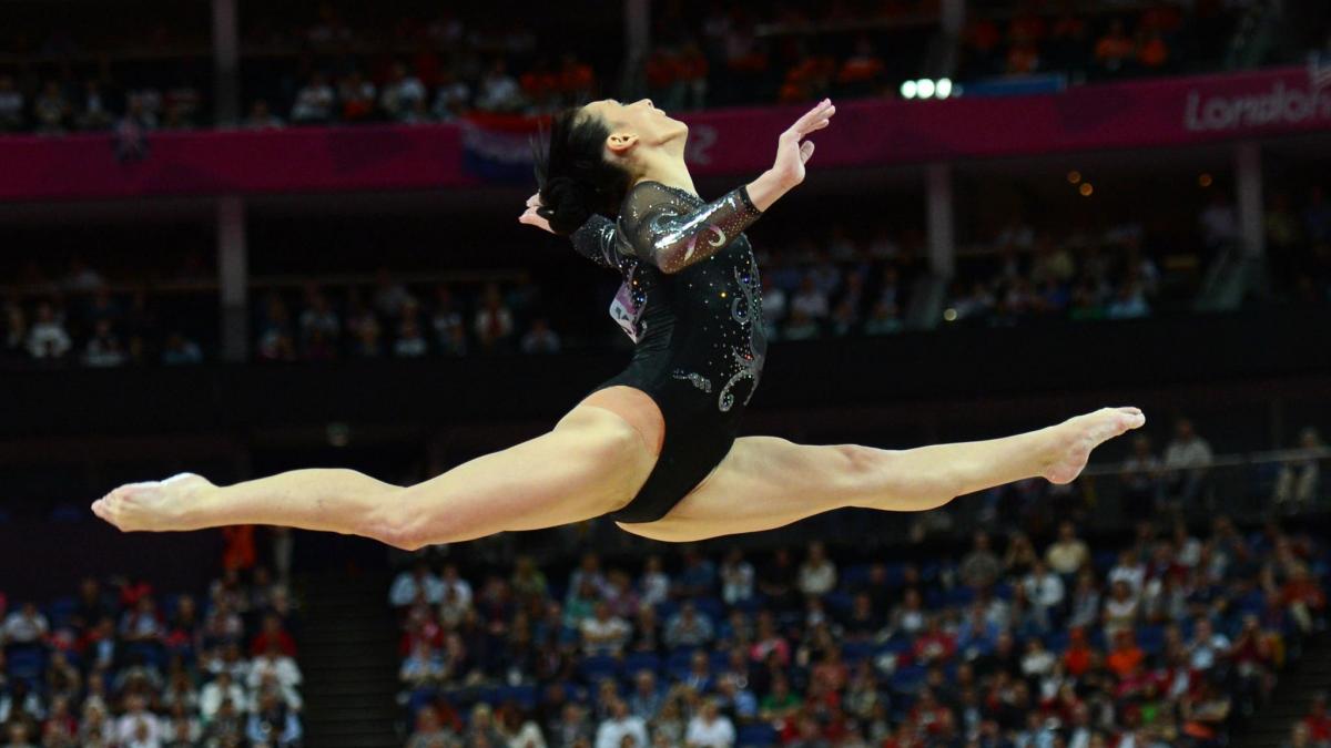 catalina ponor medaliata cu aur la barna larisa iordache medalie de bronz la campionatele europene