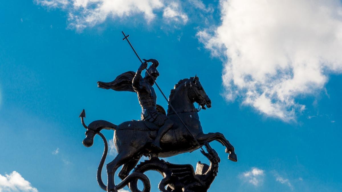 mesaje sf gheorghe cele mai frumoase mesaje urari felicitari sms uri de sfantul gheorghe pentru cei