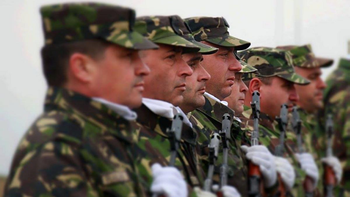 armata face noi angajari care sunt conditiile