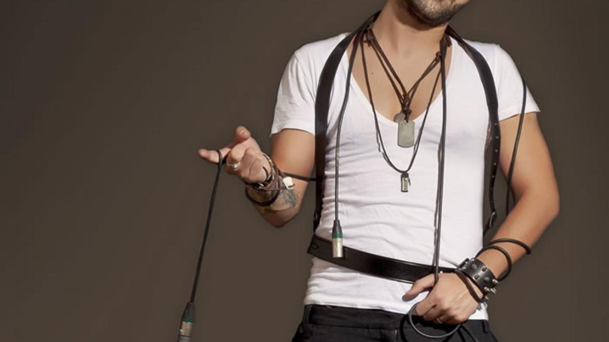 cum il cheama de fapt pe matteo artistul cu 6 nume in buletin