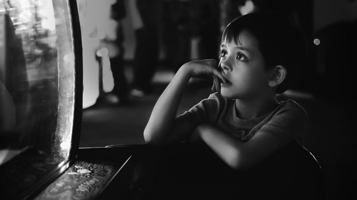 s a indragostit la gradinita si i a promis ca se va casatori cu ea dupa 25 de ani s a intamplat