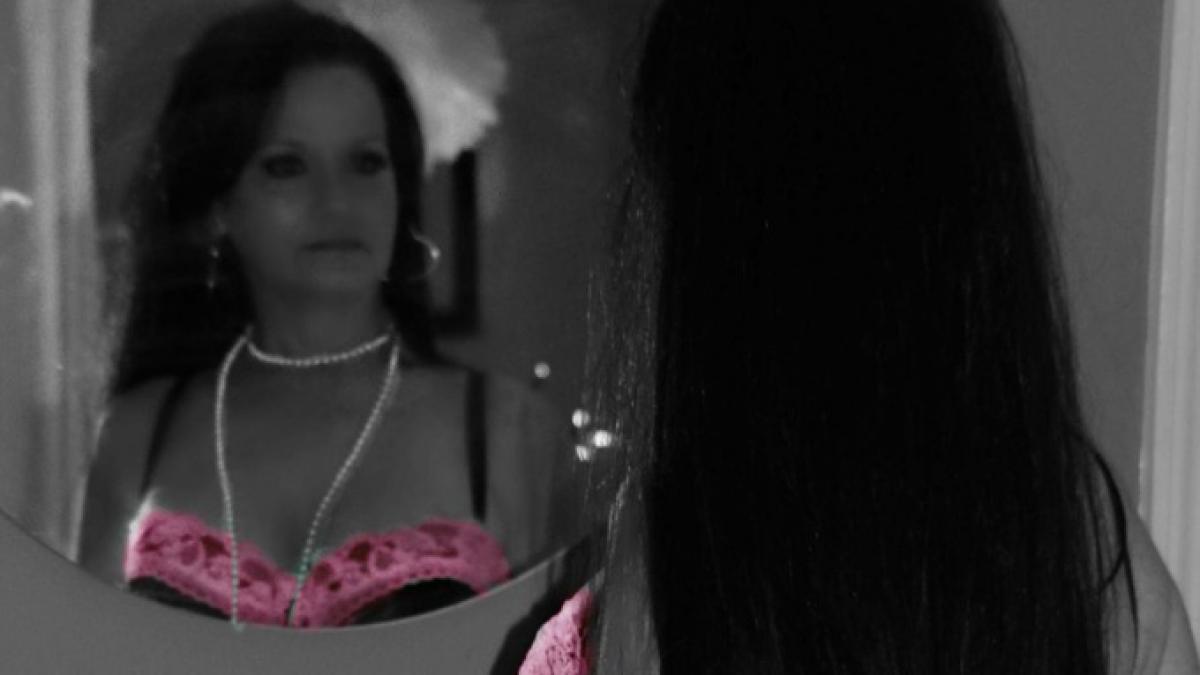 cum se fac farmecele o femeie care sustine ca a indeplinit un astfel de ritual da detalii exacte