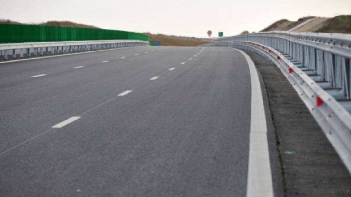 largirea la patru benzi a centurii capitalei intre dn2 si a2 scoasa la licitatie