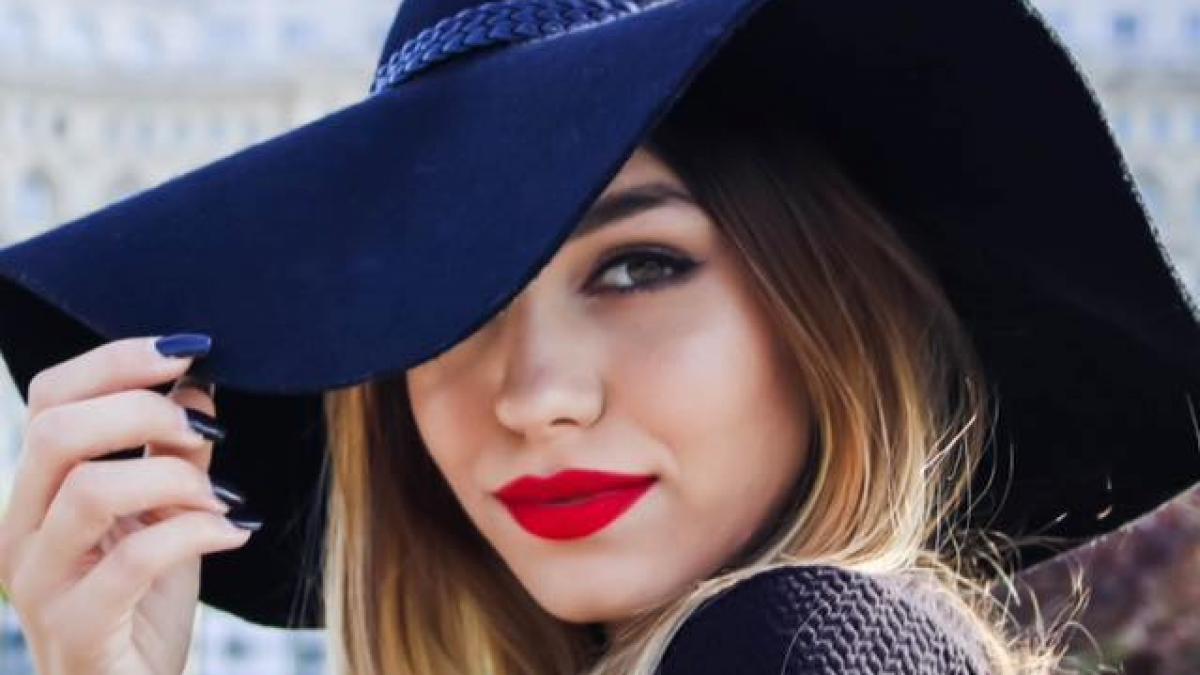 o cantareata din romania a avut un soc cand a intrat in casa era moarta de doua zile