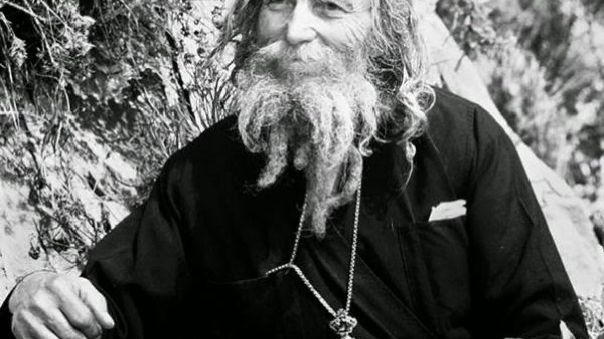 secretul sanatatii fizice si mentale a calugarilor de pe muntele athos