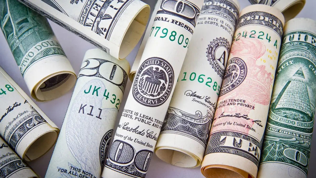 un miliardar ofera 180 000 000 de dolari oricarui barbat dispus sa se insoare cu fiica lui care