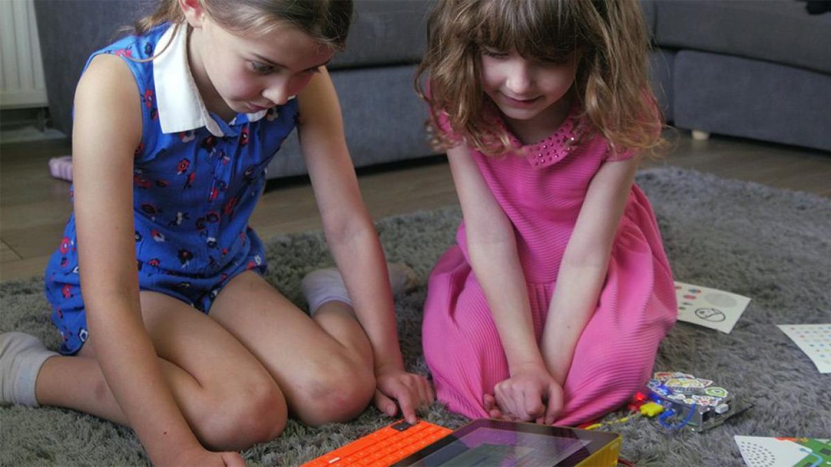 are sapte ani si deja lucreaza pentru o companie it dupa ce i a scris sefului google ca vrea un loc