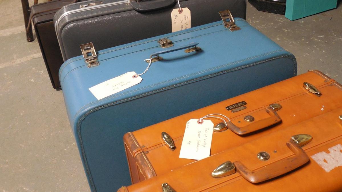 descoperire uimitoare in bagajele a doi calatori care zburau de la dusseldorf spre turcia vamesii