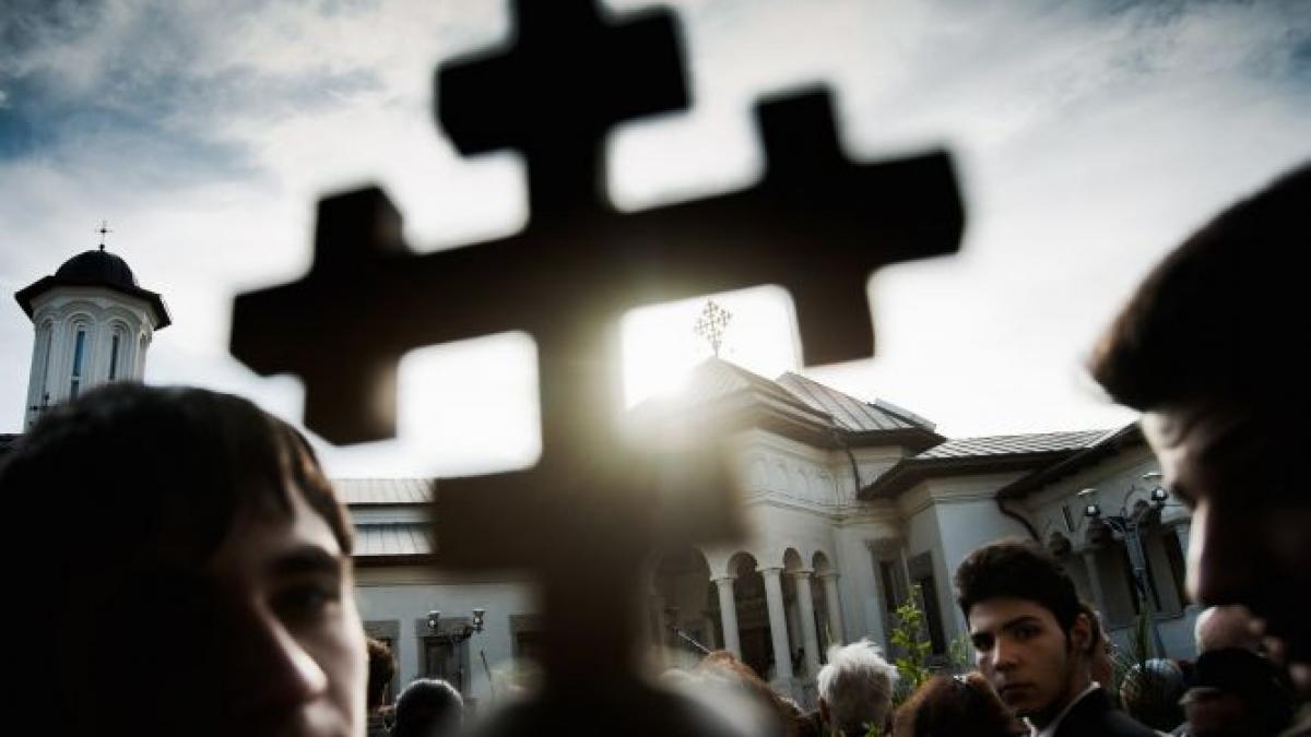 la ce sfant e bine sa te rogi daca ai probleme cu banii rugaciunea care te ajuta