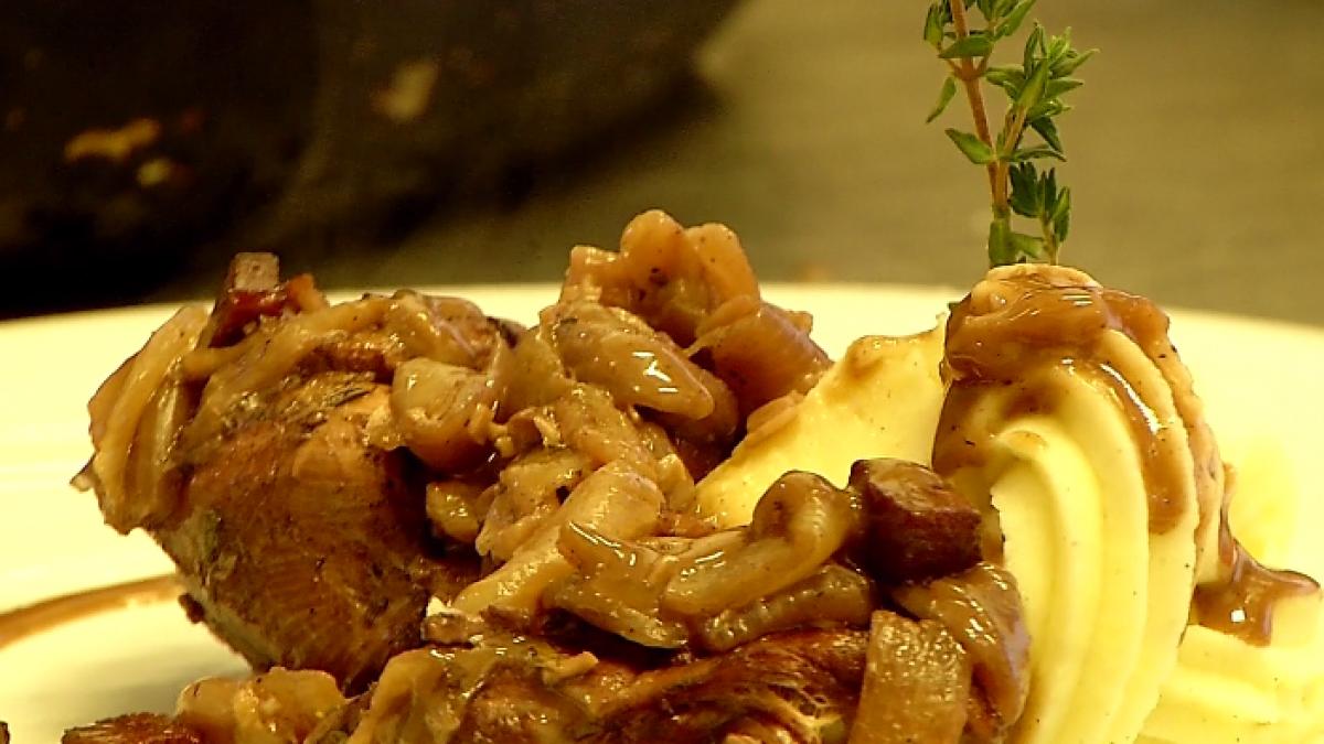 numai de bine coq au vin o reteta frantuzeasca fara pretentii