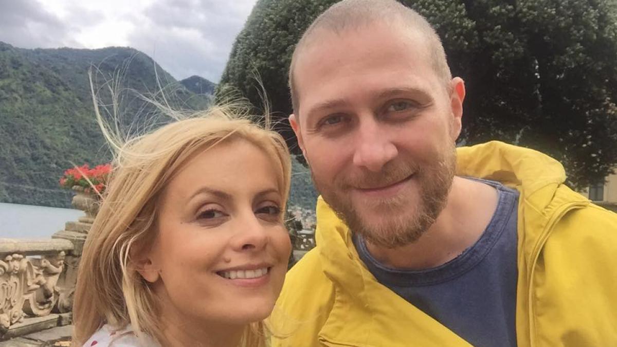 ce a aparut pe pagina de facebook a simonei gherghe dupa ce s a aflat ca s a casatorit