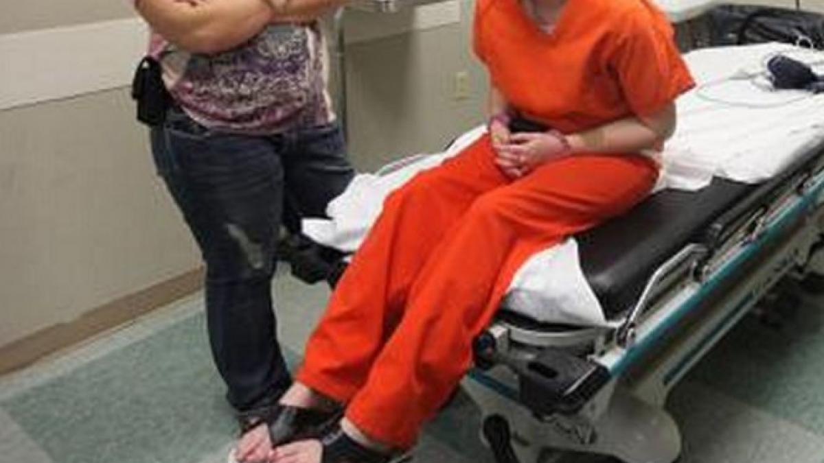 scene de groaza in romania i au scos fetita din burta si i au aratat o moarta apoi