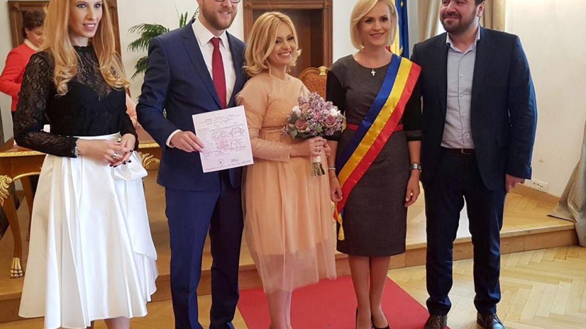 simona gherghe s a maritat imagini de la marele eveniment a fost o casatorie intima asa ne am dorit