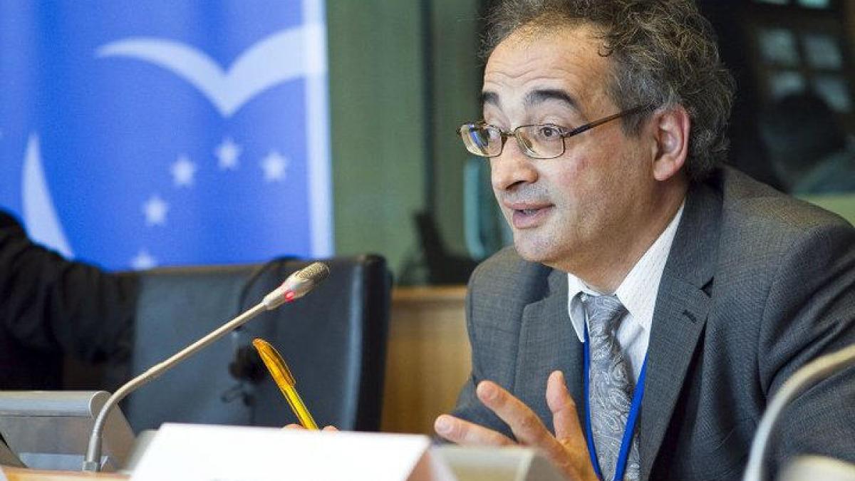 declaratie socanta a lui traian ungureanu europarlamentar pnl psd trebuie desfiintat fie si ilegal