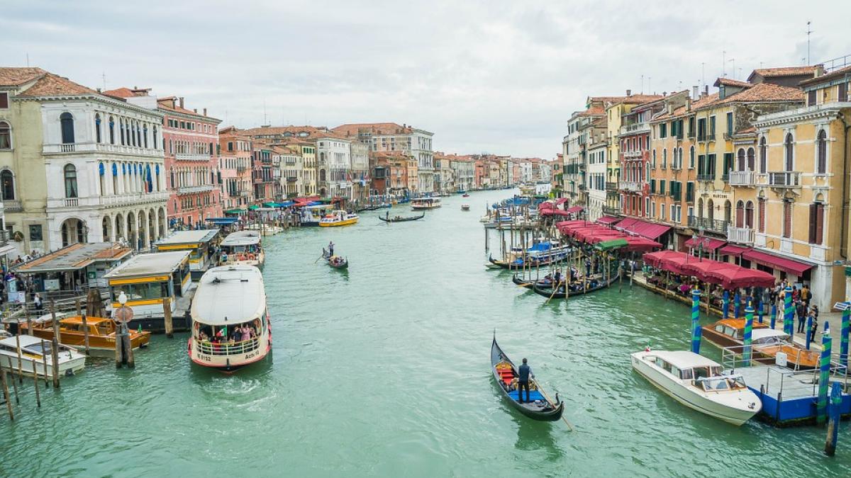 venetia ia noi masuri impotriva turistilor