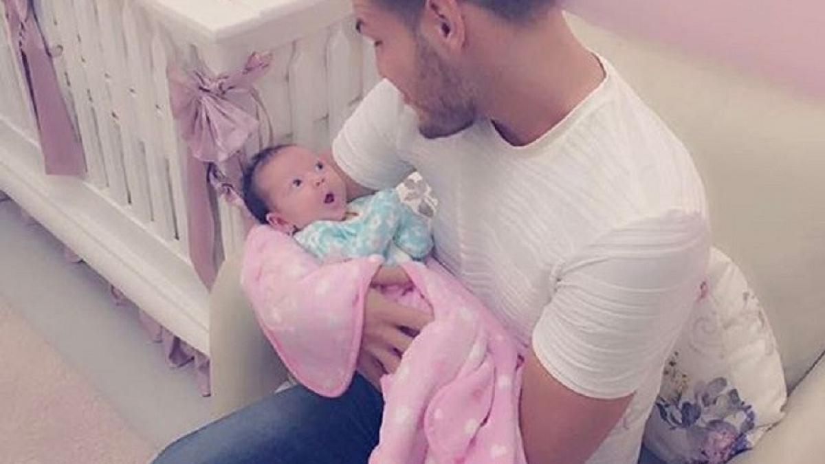 razvan botezatu surpriza in avans pentru fetita biancai dragusanu ce a postat pe contul de