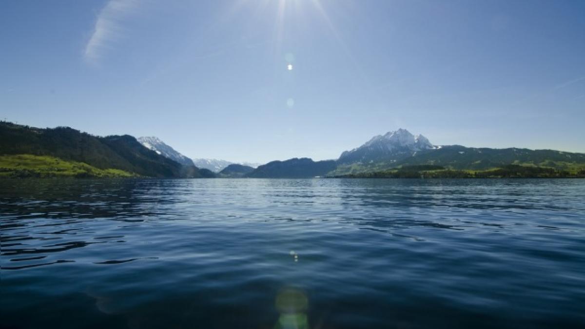 misterul monstrului din loch ness revine nimeni nu isi explica aceasta inregistrare video socanta