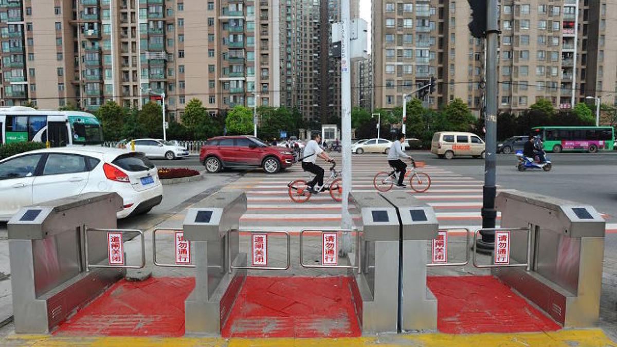 orasul in care pietonii nu mai pot traversa pe rosu ce masuri au luat autoritatile