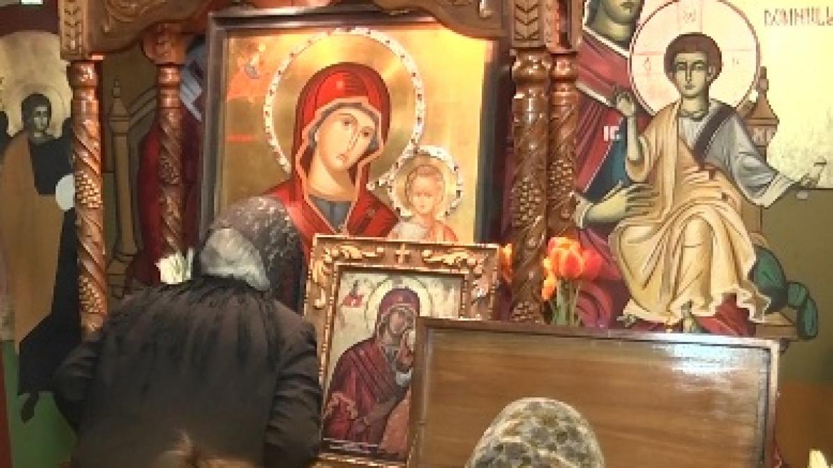 aroganta bisericeasca o catedrala din romania si a montat incalzire in scarile exterioare ca sa nu