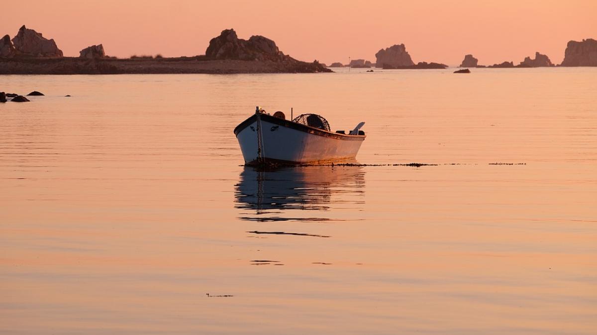 incident la bara sulina sase persoane au cazut in apa