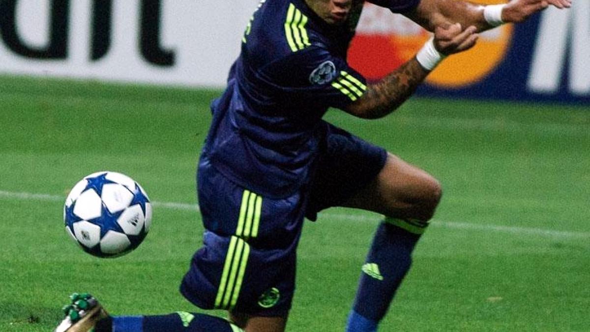 cunoscut fotbalist olandez victima unei inselaciuni de 4 5 milioane de dolari in turcia