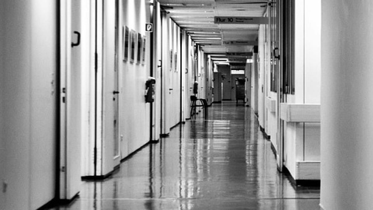 si a facut o operatie de micsorare a stomacului la o clinica din turcia medicilor din romania nu le