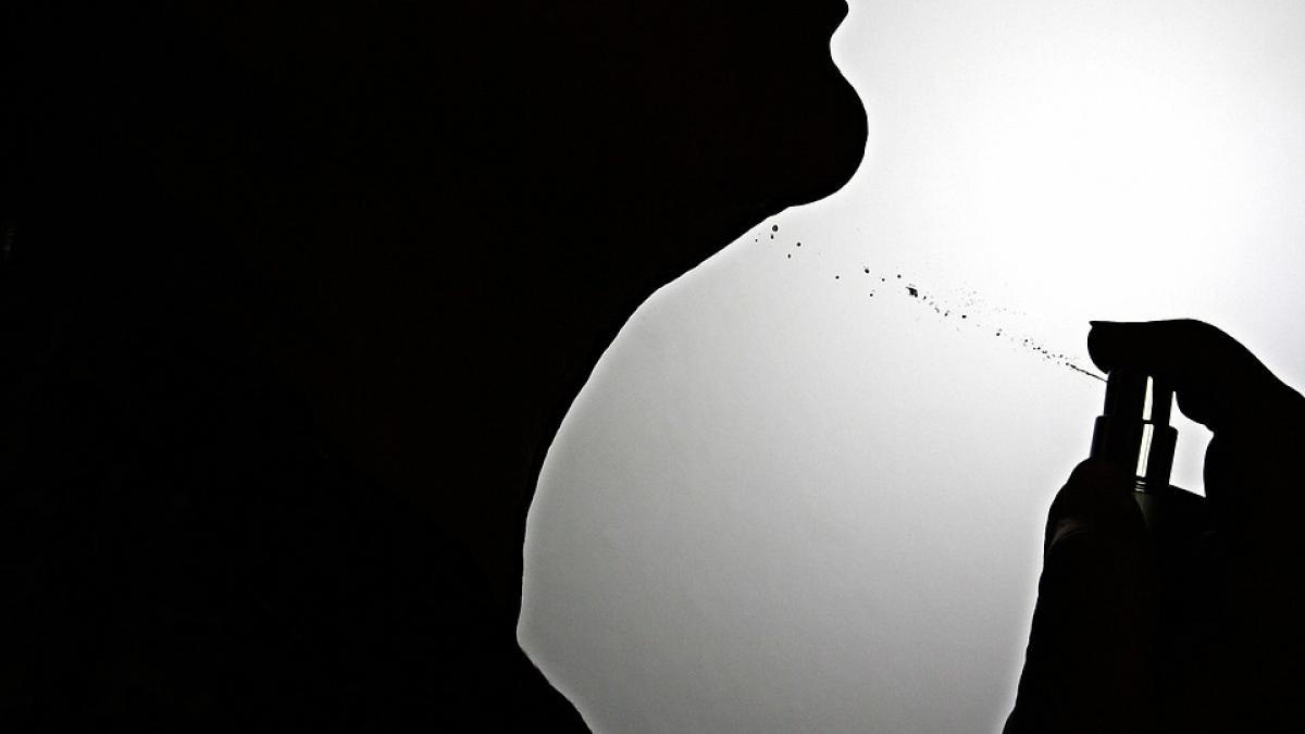 avertisment ce se intampla daca te expui la soare cand esti parfumat in exces