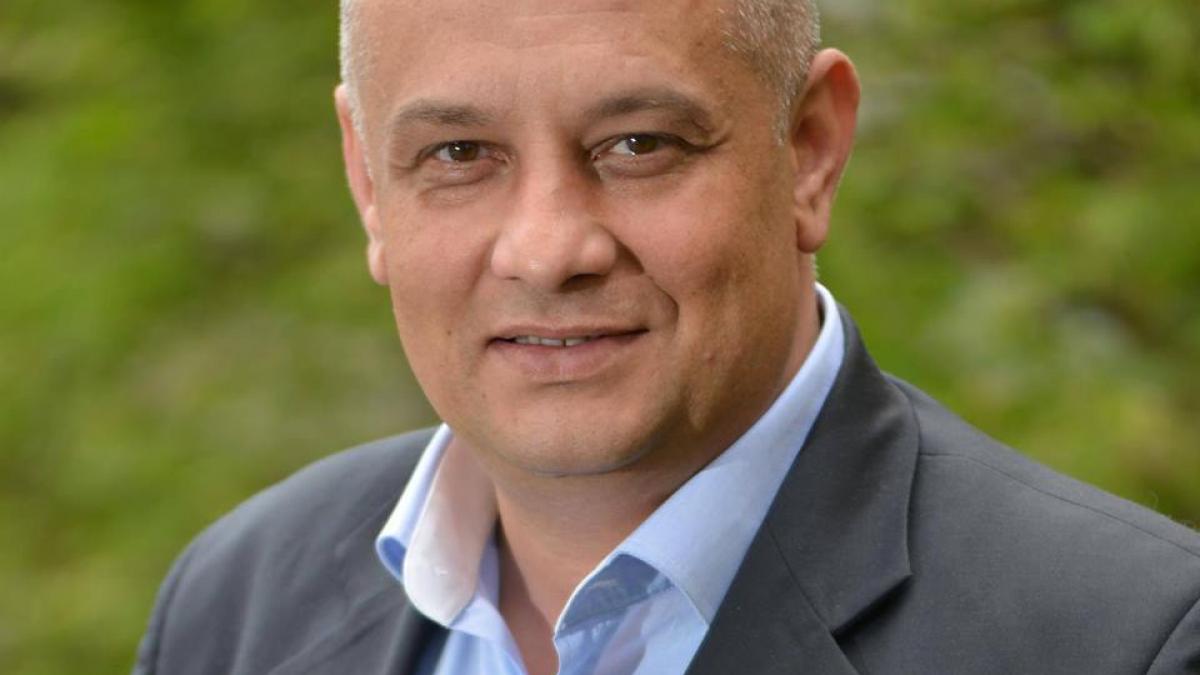 deputat alde prins cu 142 km h desi avea permisul suspendat acum risca trei ani de inchisoare