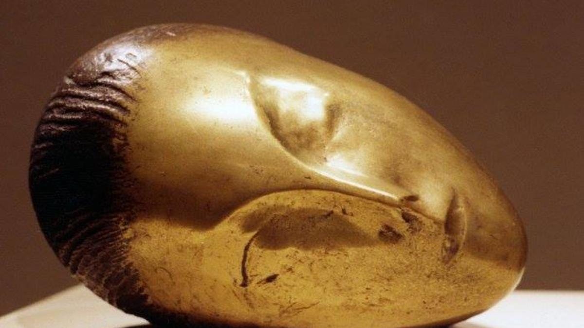 opera faimoasa a lui brancusi vanduta cu o suma record cat a valorat sculptura