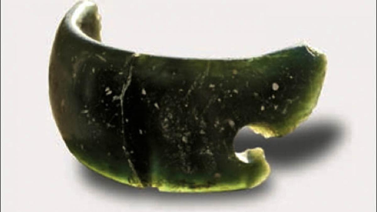 descoperire unica a cercetatorilor cea mai veche bratara din lume nu a fost realizata de stramosii