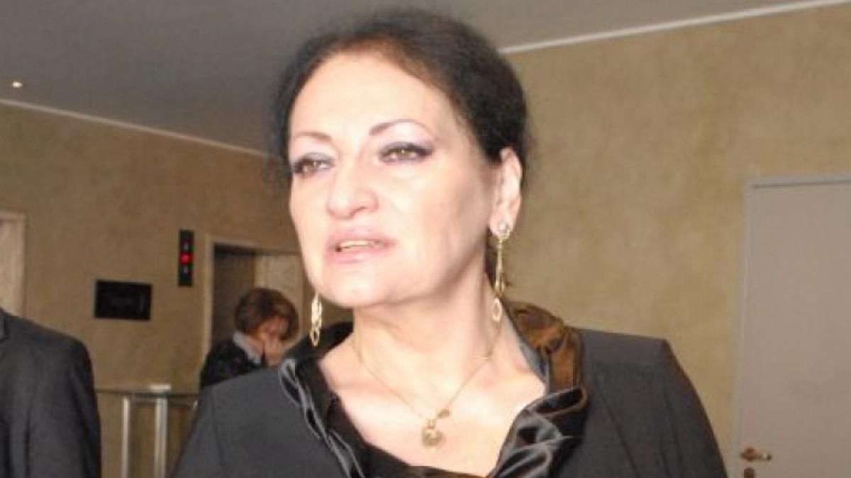 dezvaluiri uluitoare despre monica pop renumitul doctor a luat bataie in fiecare zi timp de cinci