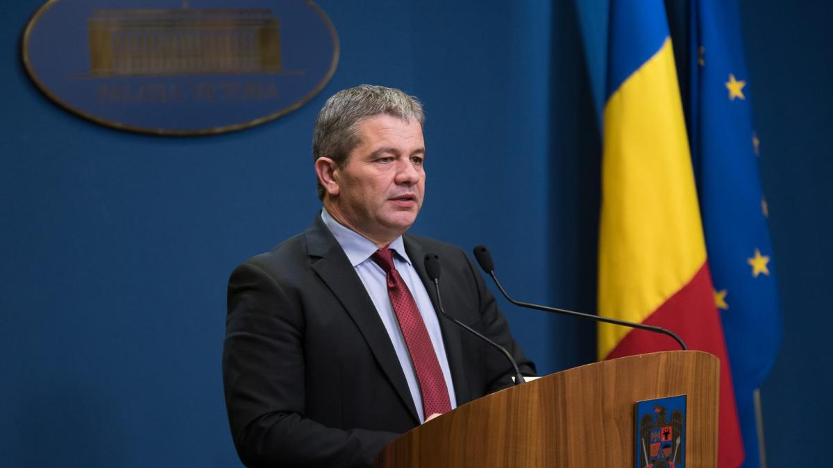 se cere demisia ministrului sanatatii florian bodog