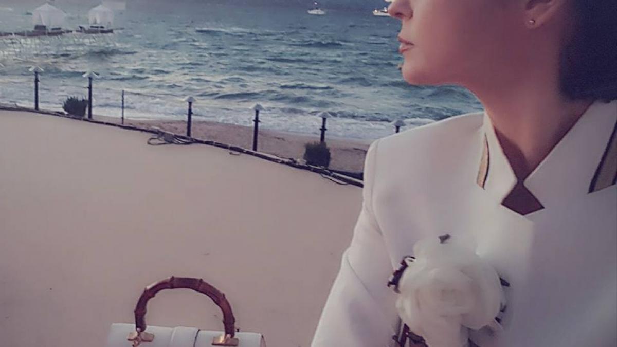 andreea marin a ales sa dea vestea cea mare tocmai din franta un nou inceput fanii au reactionat