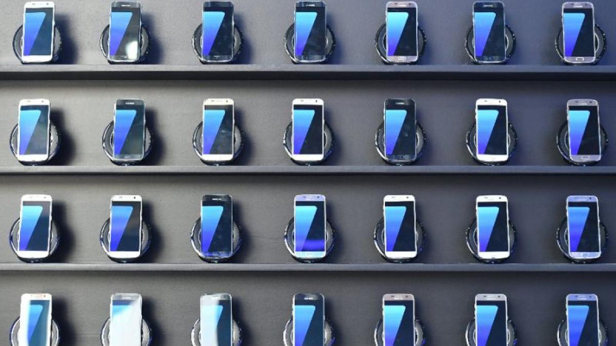 reduceri emag telefoane samsung huawei allview