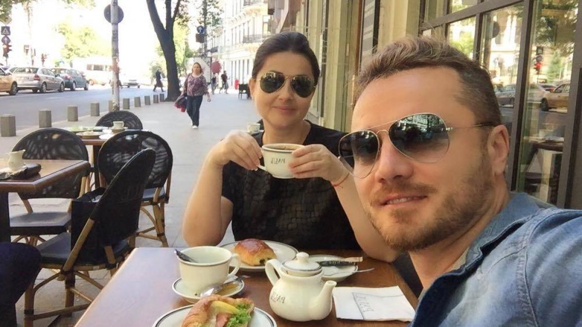 gabriela cristea si a aratat burta de gravida pentru prima data a facut marele anunt